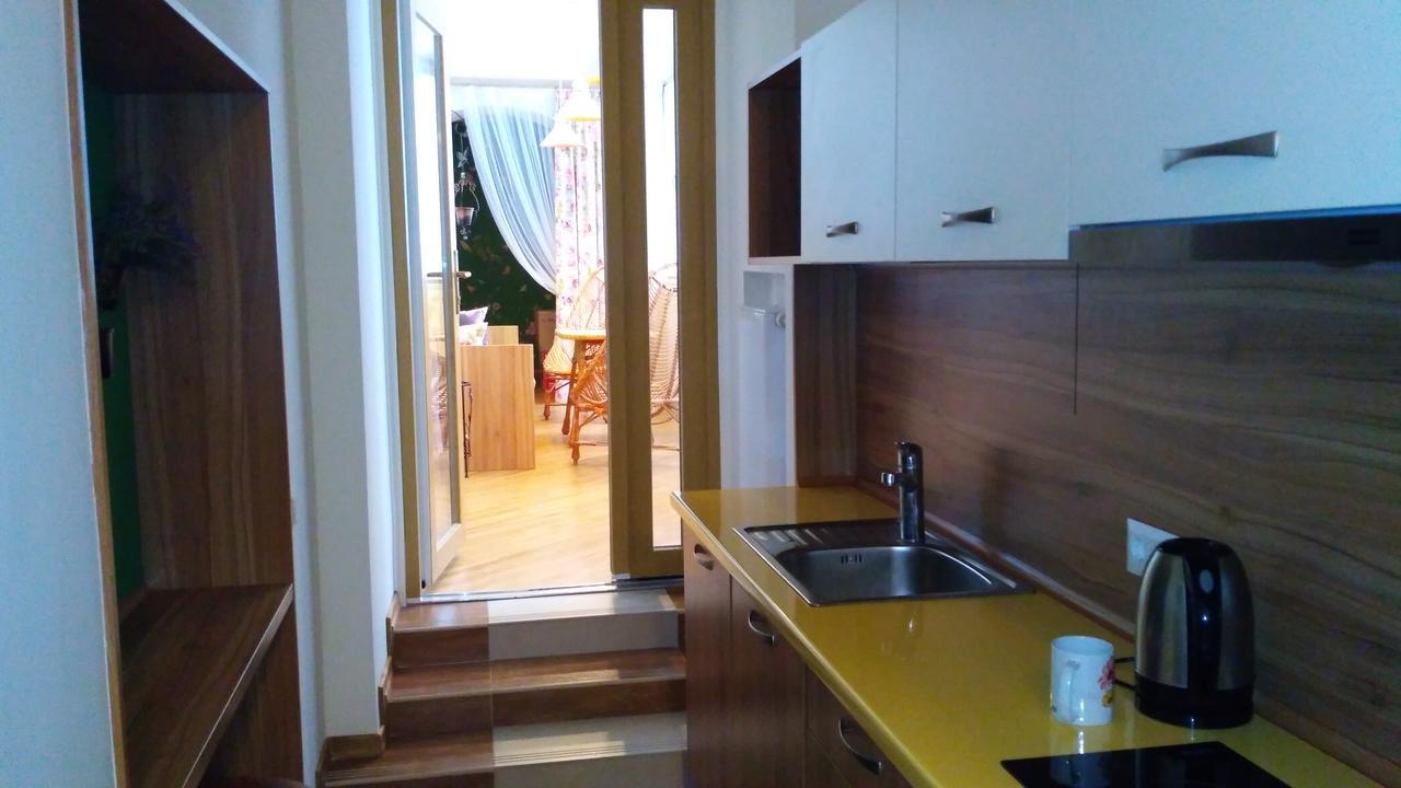 Vip Апартаменти Ван Гог На Площі Ринок ลวีฟ ภายนอก รูปภาพ